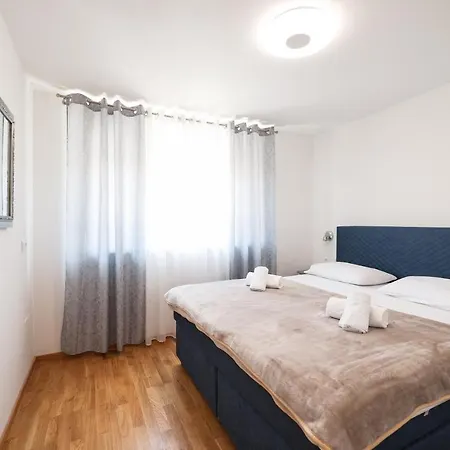 Two Bedroom With A Balcony Relja Lägenhet Zadar