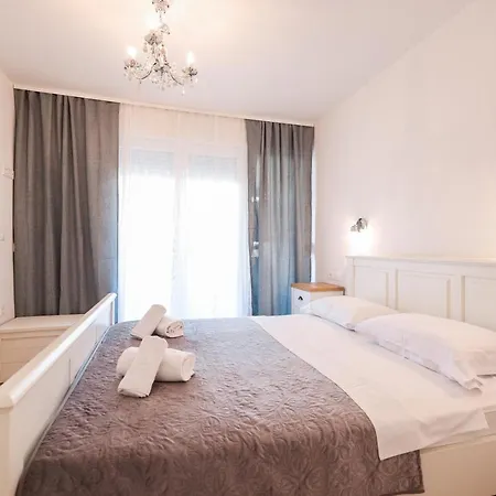 Two Bedroom With A Balcony Relja