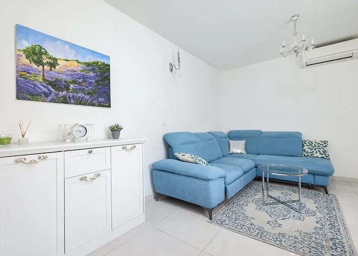 Two Bedroom With A Balcony Relja Zadar