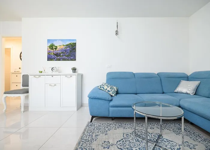 Two Bedroom With A Balcony Relja *