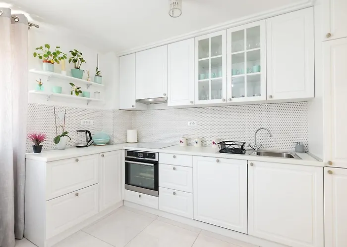 Two Bedroom With A Balcony Relja Apartment